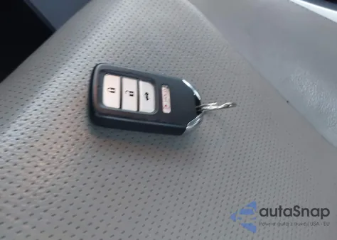 2013 Honda Accord Ex-L from USA, damaged, VIN 1HGCR2F83DA132523